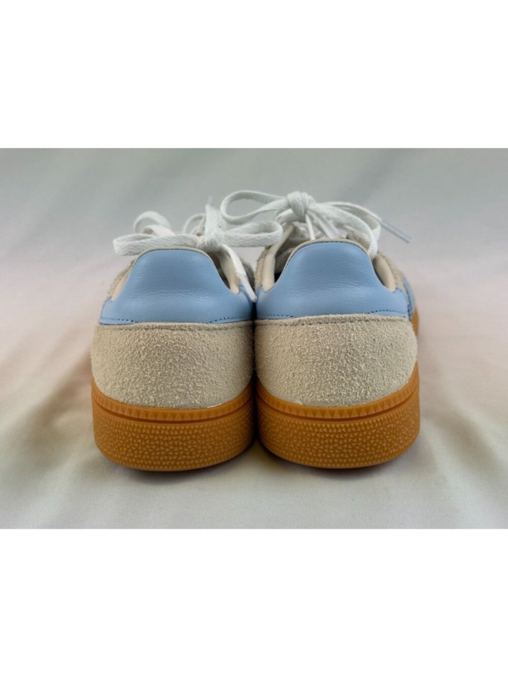 NEW Adidas Originals Handball Spezial W Alumina Clear Sky Womens 7US Casual Shoe - Picture 3 of 9